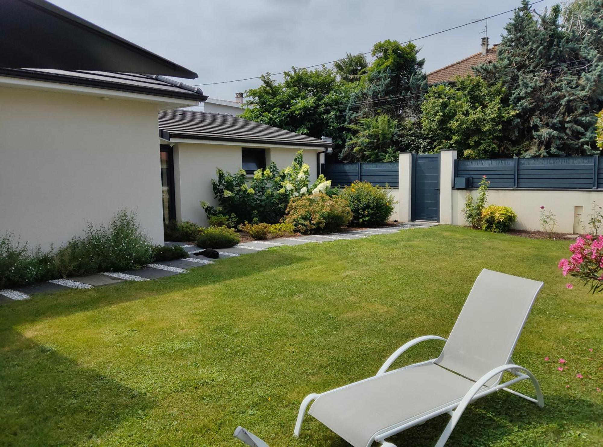 Du Cote De Chez Paule, Chambre Avec Entree Independante Et Salle D'Eau Privative Séméac Exteriér fotografie